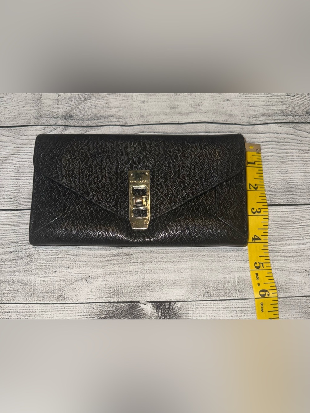 Henri Bendel Black Leather Envelope Wallet - Black - Picture 3 of 7
